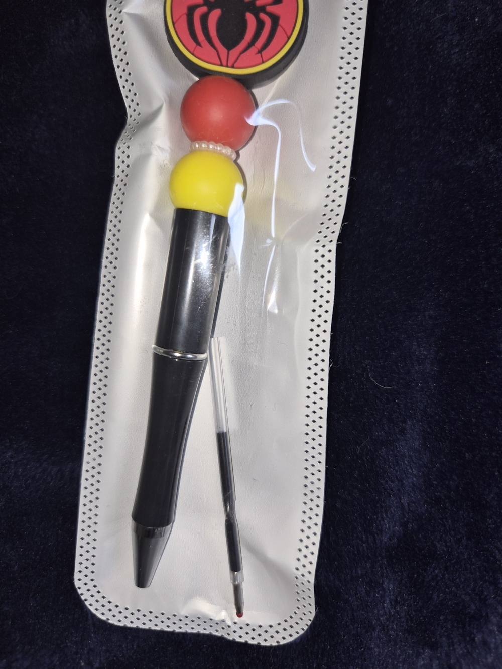 Source Unknown Red and Yellow Spider Emblem Party Pen - Picture 2 of 3